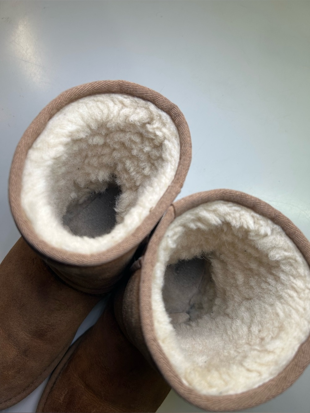 UGG Classic Short II Boots - Chestnut Brown Suede Shearling - Women's Size 7 - Picture 5 of 16